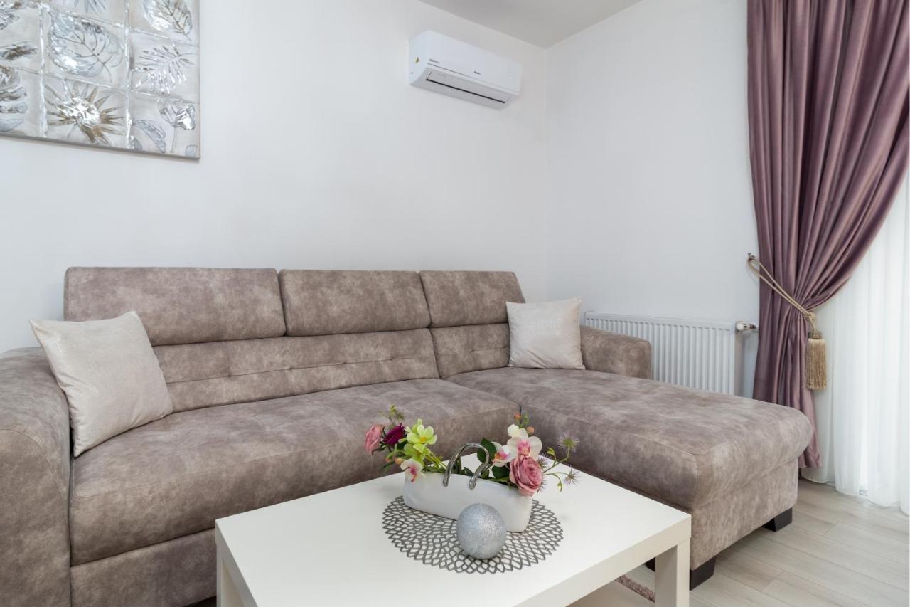 Premier Apartment Luceafarul Oradea Luaran gambar